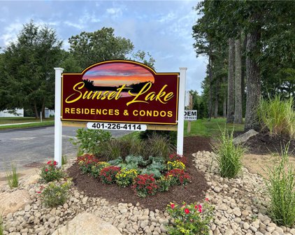 12 Sunset Lake Circle, Coventry