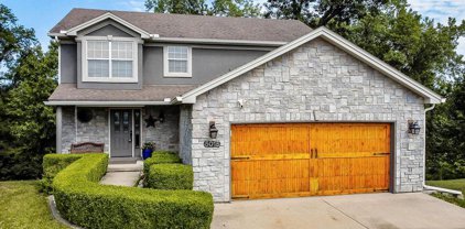 5015 NW Strathbury Avenue, Riverside