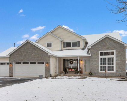 690 Linden Drive, Carol Stream