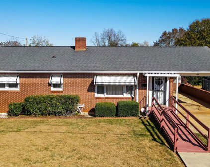 105 Lackey  Street, Morganton