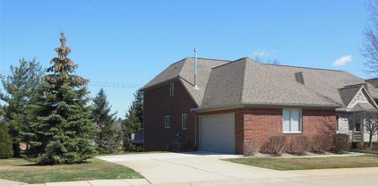 6099 Dana Rose Dr, Washington Twp
