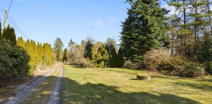 23293 Lougheed Highway, Maple Ridge