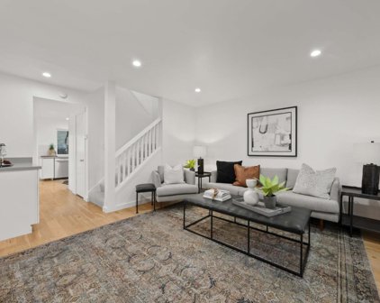 30 Starlite Court, Mountain View