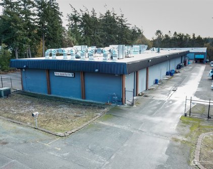 951 SE 21st Court Unit #1, Oak Harbor