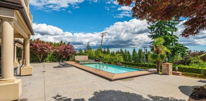 1069 Groveland Road, West Vancouver