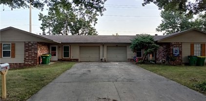 2305 Pin Oak  Drive, Springdale