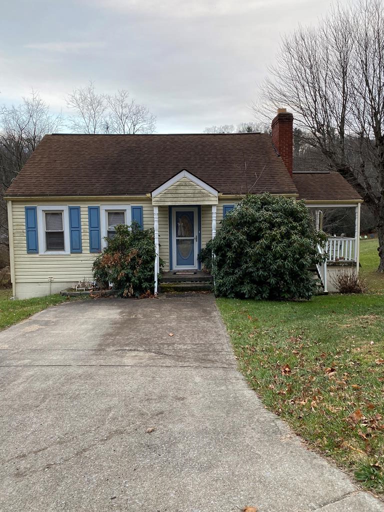 Real Estate For Sale Mabscott WV MLS 81553 805 Whitestick Street