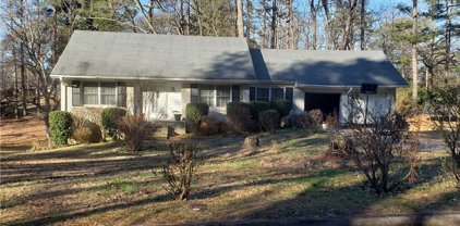 3615 Las Olas Drive, College Park