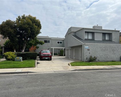 16582 Jib Circle Unit 1-4, Huntington Beach