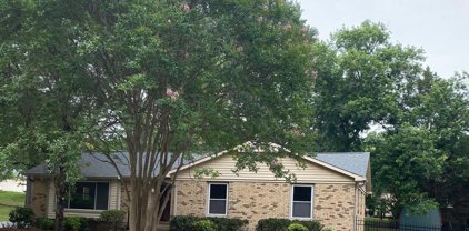 7301 Starvalley  Drive Unit #12, Charlotte