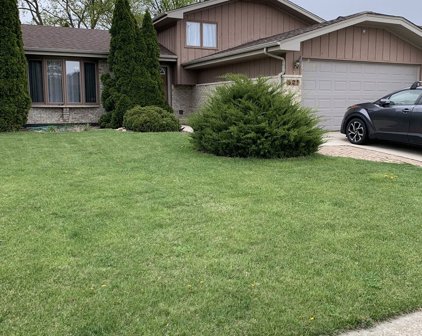 635 Gavin Avenue, Romeoville