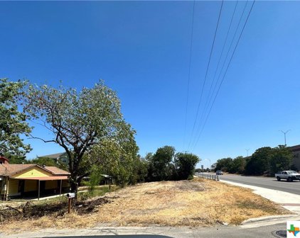 295 S West End Avenue, New Braunfels