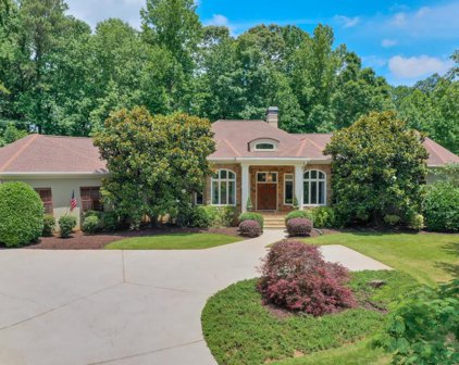 300 Champions View Drive, Milton