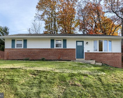4903 Creek Dr, Harrisburg