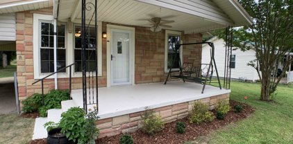 502 Hughes Street, Piedmont