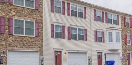3556 Cedarbrook Ct, Fayetteville