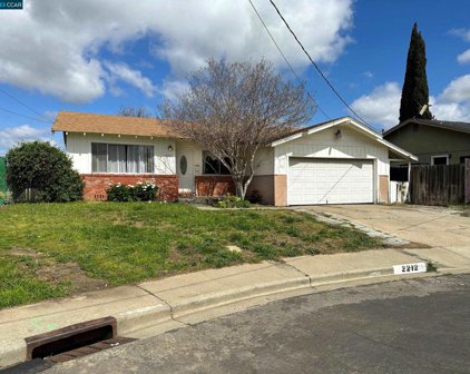 2212 Saint George Dr, Concord