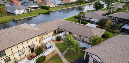 4289 Island Circle Unit #2, Fort Myers