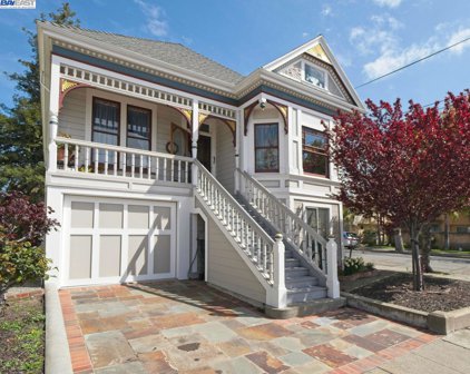 2857 Jackson St, Alameda