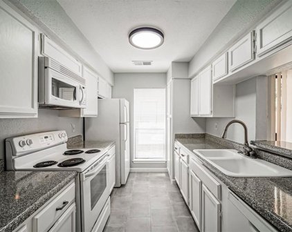 8299 Cambridge Street Unit 1102, Houston