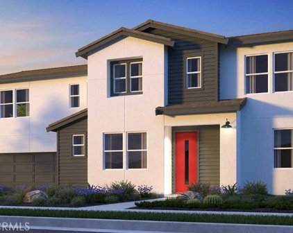 24545 Sonieta Court, Corona