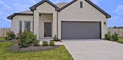 11206 Youngquist Drive, Mont Belvieu