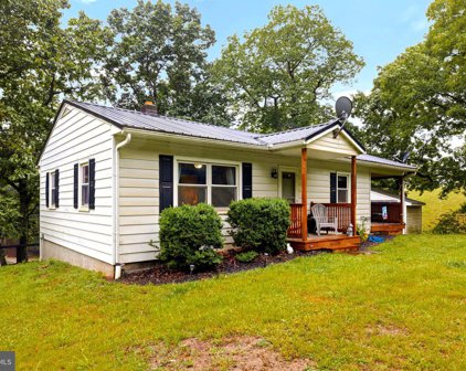 229 Glaize Orchard Rd, Winchester