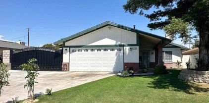 6104 Chandler, Bakersfield