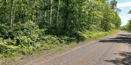 25xA Vermilion Road, Duluth