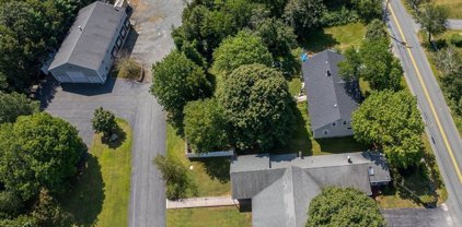 16 Locust St, Freetown