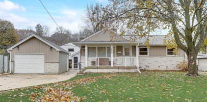 2205 Oaklawn Avenue, Waukesha