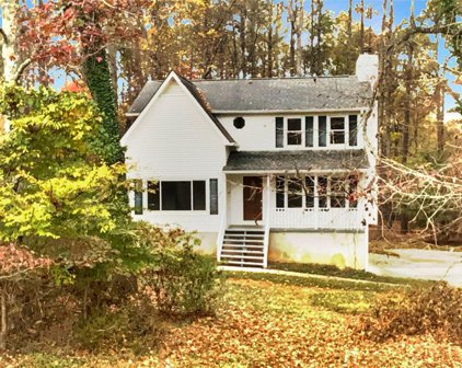 100 Park Hill Lane, Fayetteville