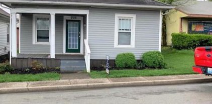 206 Washington St, Shelbyville
