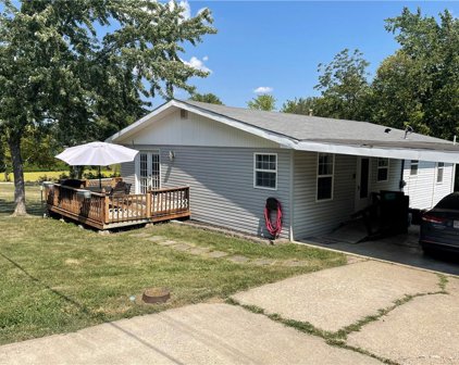 200 N Center Street, Knob Noster