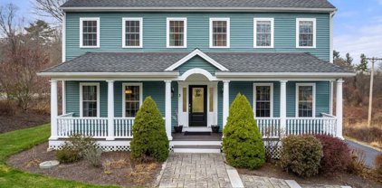 3 Stone Crossing Way, Hopkinton