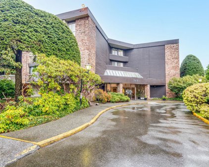 7631 Steveston Highway Unit 213, Richmond