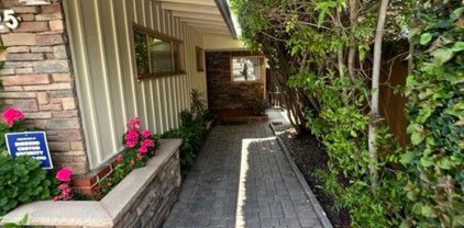 425 Terraine Avenue, Long Beach