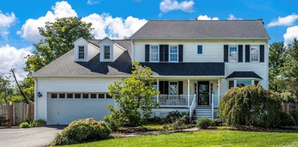 18911 Fisher Ave, Poolesville