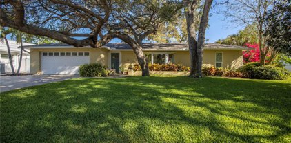 14401 Bay Hills Drive, Largo