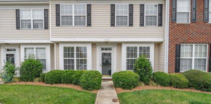 7572 Bluff Point  Lane, Denver