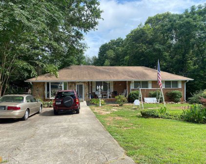 2772 Lake Harbin, Morrow