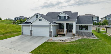 3811 Powder Ridge Drive, Bismarck