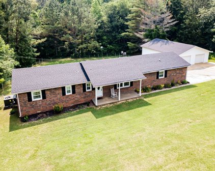 345 Tina Ln, Hillsboro