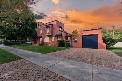 915 Ferdinand St, Coral Gables