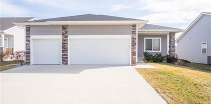407 SW Carriage Drive, Ankeny