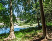 75 Beacon Hill Drive, West Hartford image