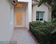 1013 NW 170th Ave, Pembroke Pines image