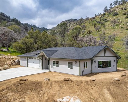 21905 Mountain  Drive, Tehachapi