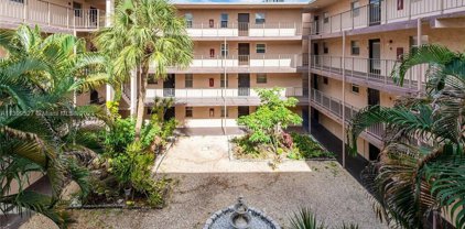 2860 Somerset Dr Unit #210K, Lauderdale Lakes