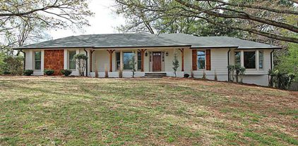 575 Rounsaville Road, Roswell